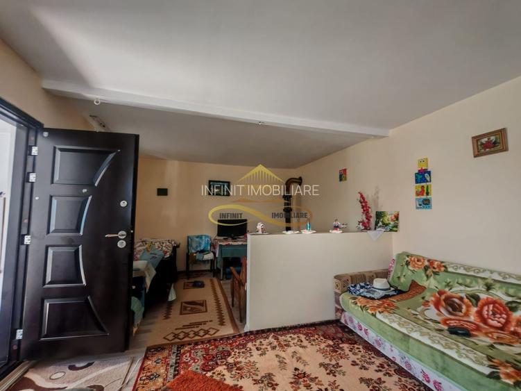 Casă de vânzare în Traian– 10 minute de BACAU - 4