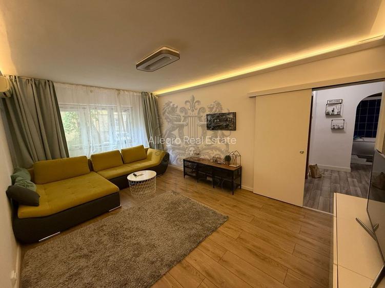 2 Camere | Decomandat | Centrala proprie | 1981 | Parcare ADP | Parter - 2