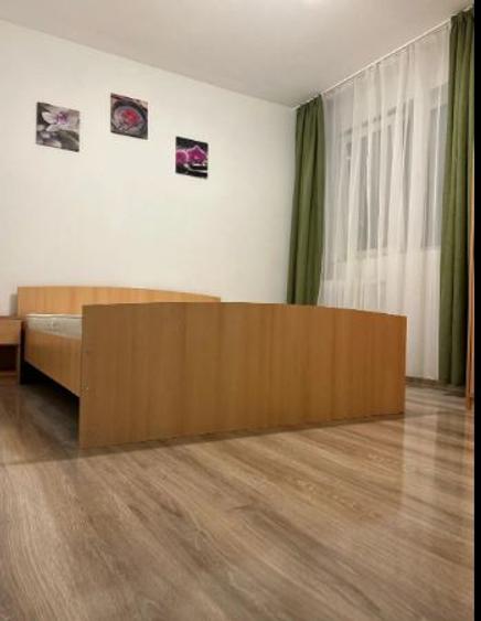 Apartament 2 Camere,Tineretului Metrou PARC ,et.4/10,Amenajat,mobilat,complet