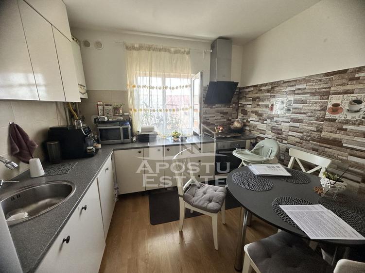 Apartament de vanzare cu 2 camere, 45mp, Zona Dambovita