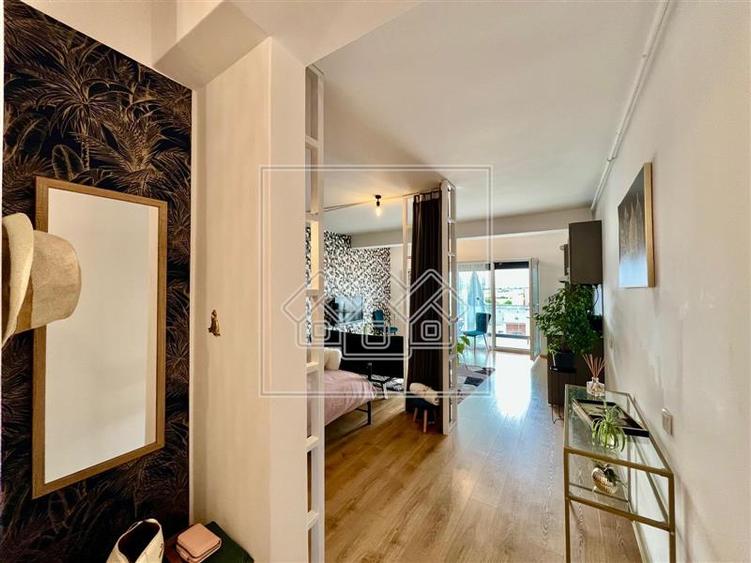 Garsoniera - 38 mp, balcon, parcare - Ansamblu nou