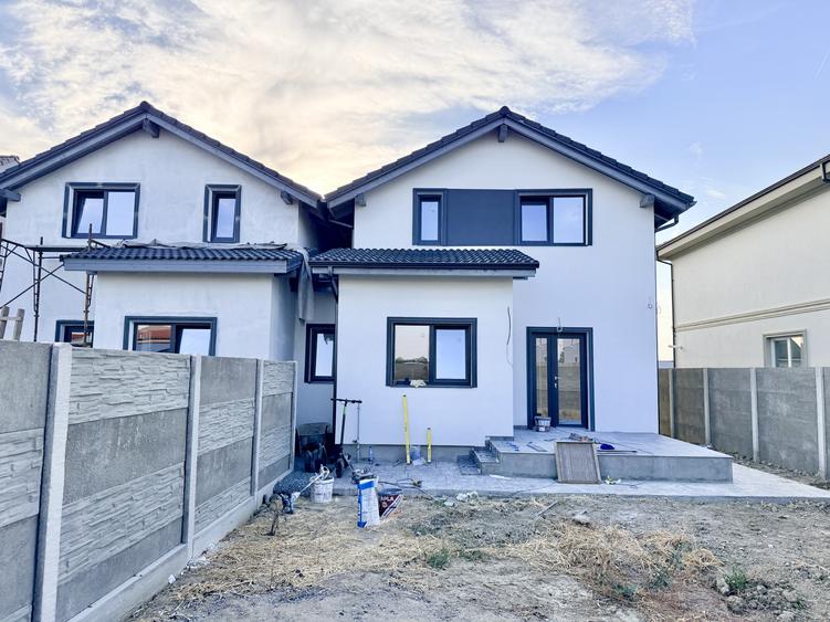 Duplex despartit prin cam tehnica | 4 camere | 115mp | Calea Urseni