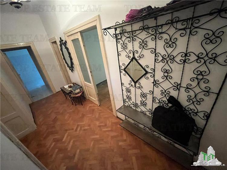 Apartament 2 camere, etaj 1, aproape de Piata Domenii zona linistita.
