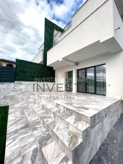 Casa moderna cu priveliste asupra orasului, terasa cu jacuzzi, Iris - 3