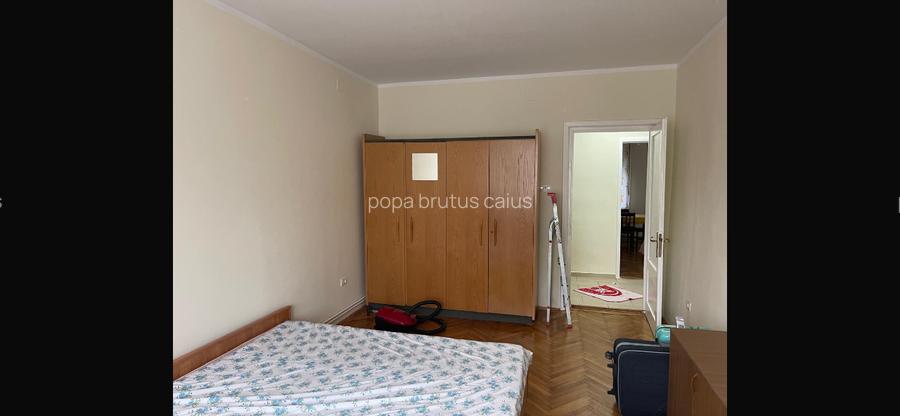 Închiriez apartament 3 camere deosebit, decomandat,zona Medicină,etajul 2/2,  - 13
