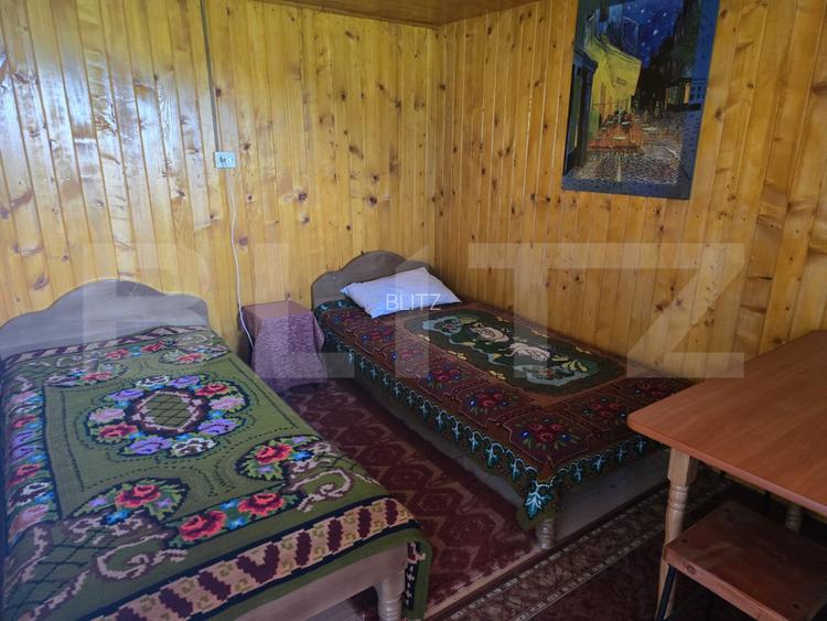 Livada de vanzare, 16.000 mp, zona Hodac