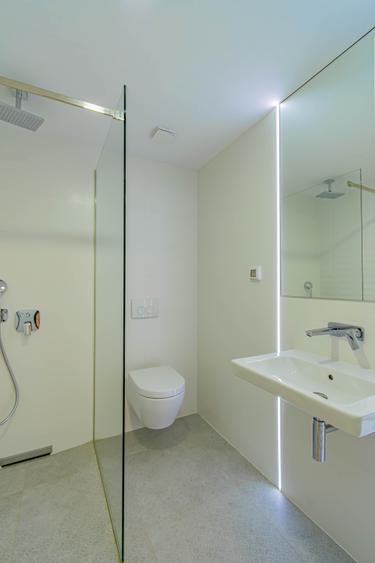 Apartament nou mobilat, liber, parcare subterana, TVA zero -City Point