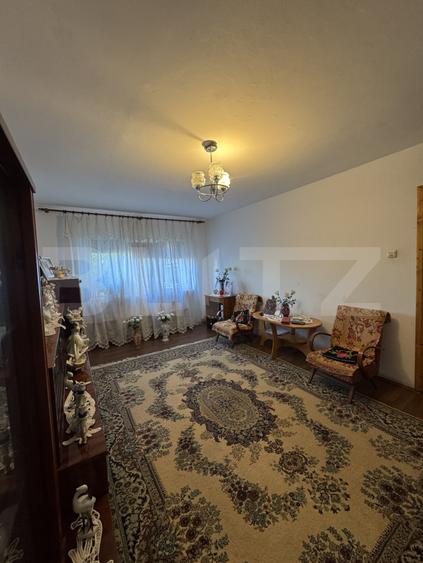 Apartament 4 camere, 83 mp, zona Craiovita Noua