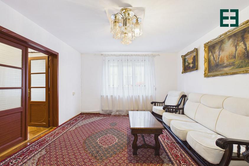 Casă cu 2 camere și 475 mp teren - Zona Aradul Nou - Arad