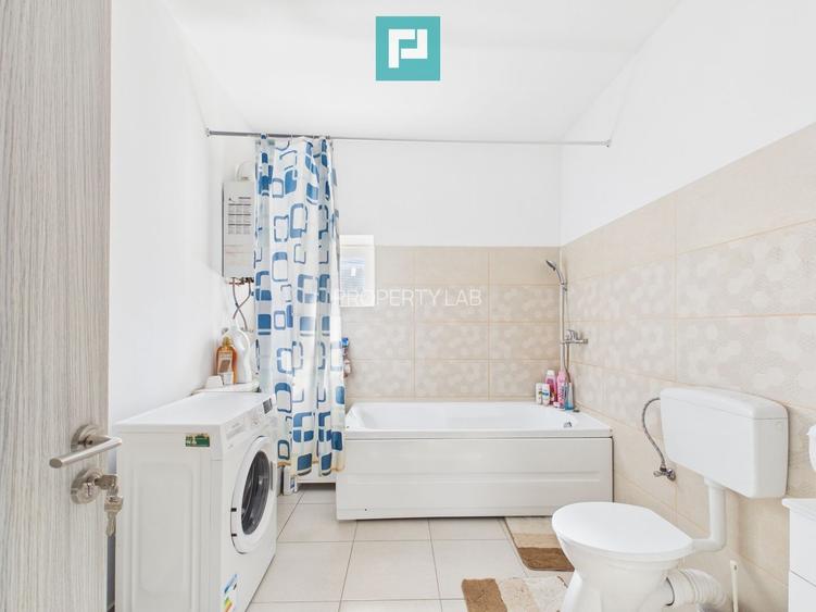 Casă individuală 3 camere,teren de 1500Mp Bătania