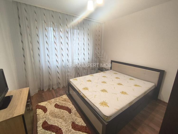 3 CAMERE // REPUBLICII //  MOBILAT SI UTILAT - 24
