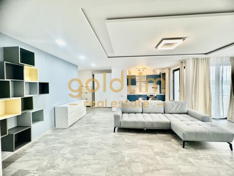 NOU/ RENOVAT/ PRIVELISTE SUPERBA/ ANSAMBLU CU PISCINA/PARCARE