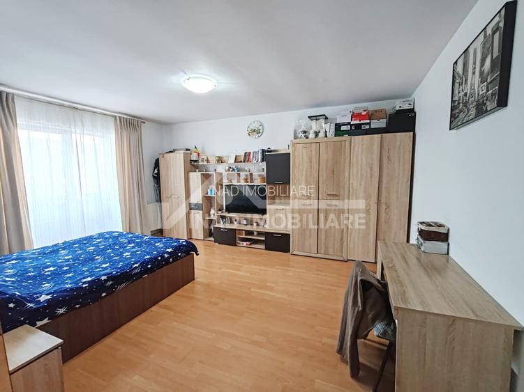 Apartament cu o cameră, 35 mp+balcon, parcare, Zorilor Str. Viilor - 4