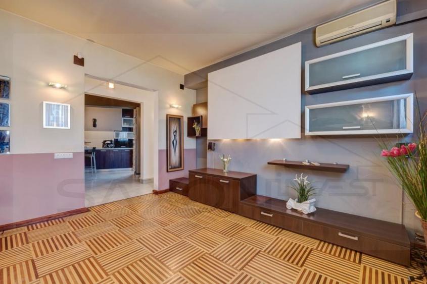 Inchiriere 2 camere  Scala