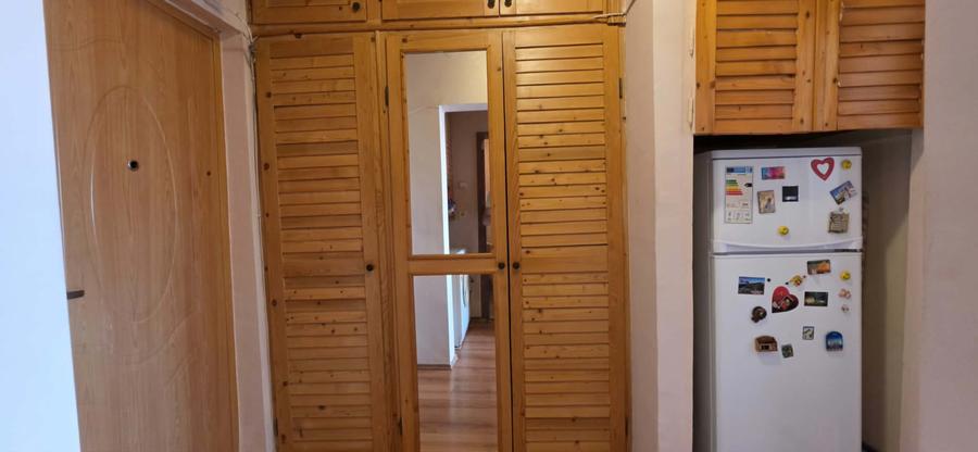 Garsonieră de închiriat în Sânmartin