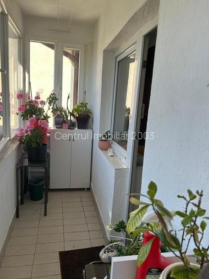 Unirii, Matei Basarab, apartament decomandat, spatios, 4/5,lift, mobilat complet