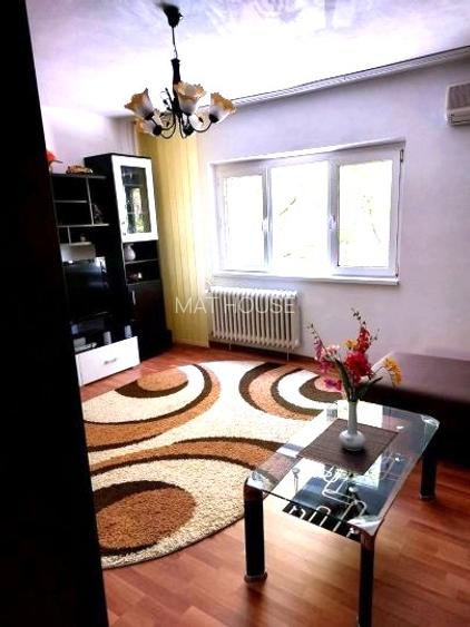 APARTAMENT 1 /8 BL 1991  78 MP  APROPRIERE SCOALA 81  METROU VEDERE MIXTA HOL H - 5