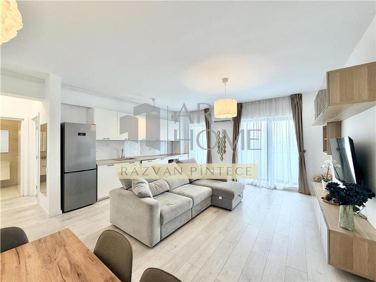Apartament 2 camere de lux, parcare, zona Vest Ploiesti