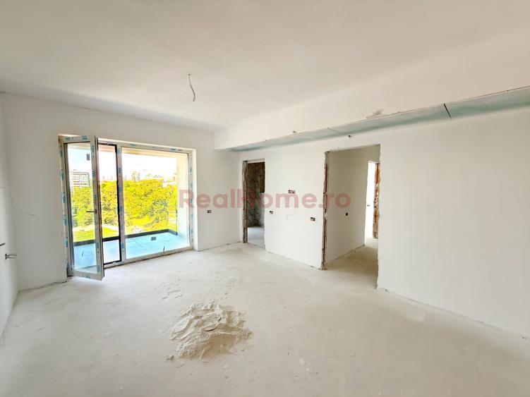 Ap 4 Camere 110mp utili / 3 bai/12min metrou 1 Dec/ panouri solare nou