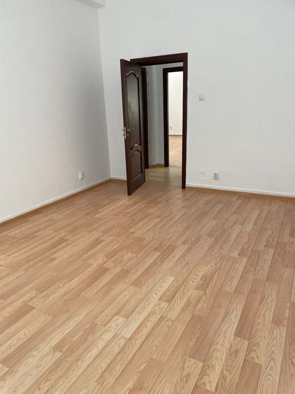 Spatii de birouri de inchiriat zona Grozavesti