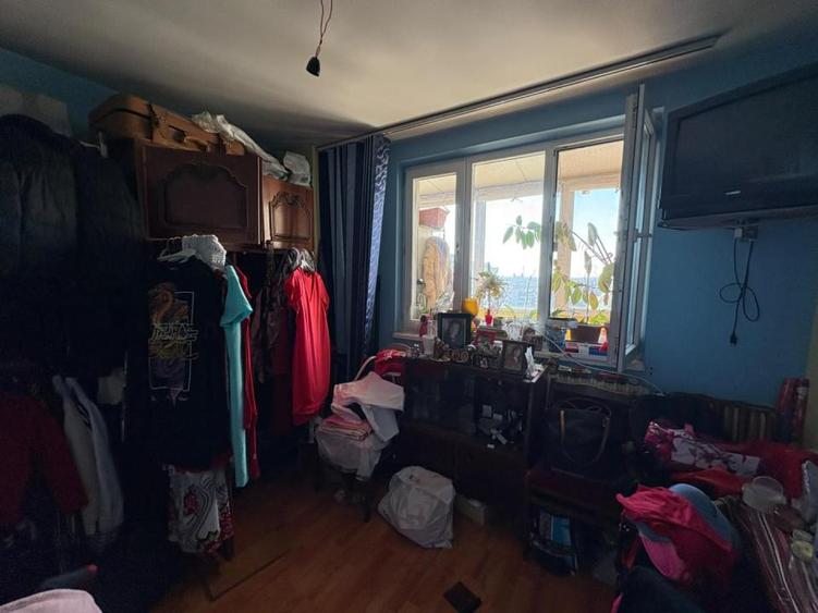 Vanzari Apartamente 4 camere Militari Lujerului