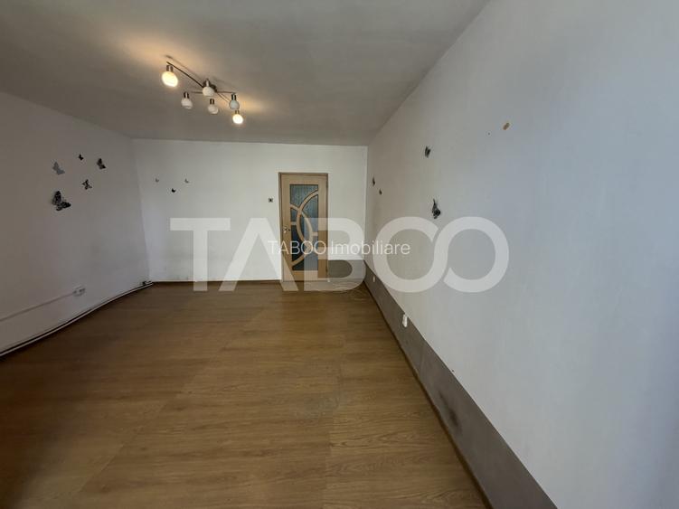 Garsoniera decomandata 35 mp utili etaj 2 zona Tudor Vladimirescu - 2