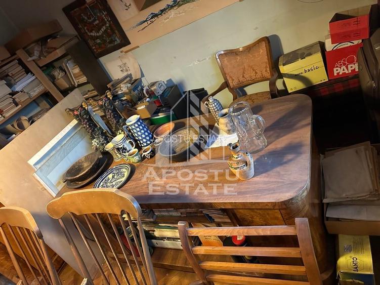 Apartament in Complexul Studentesc si teren la Mosnita de vanzare