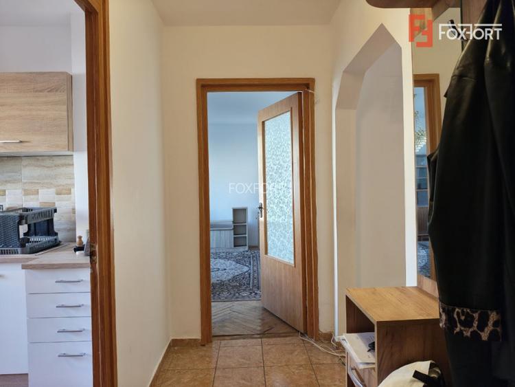 Apartament cu 4 camere 78 mp decomandat | Centrala Proprie | Zona Girocului