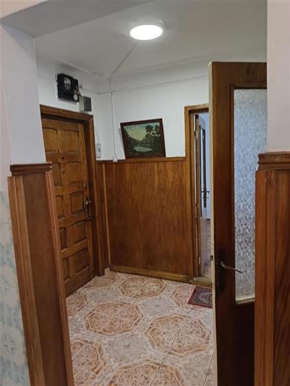 Apartament 2 camere Podu Roș (lângă Palas)