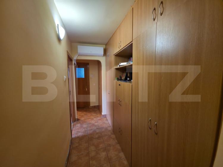Apartament 3 camere decomandate, et. 3, Rovine, Il Padrino