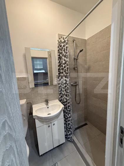Garsonieră luminoasă, 20 mp, baie renovată, etaj intermediar - 3