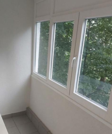 Drumul Taberei METROU,PARC,bl.reabilitat,et.2/10,balcon inchis,spatios.