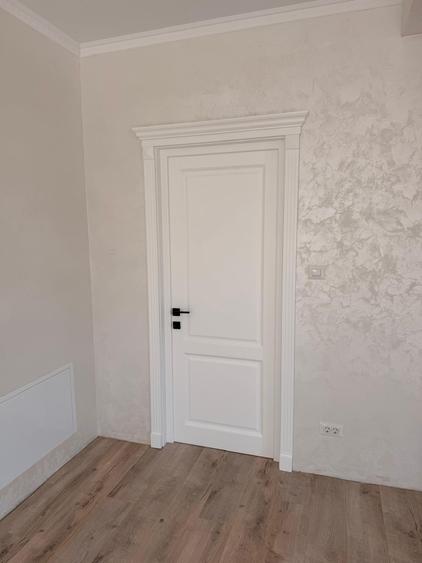 Casa cu etaj zona centrala in Cismea