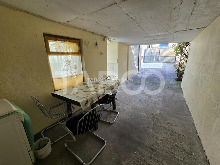 Casa individuala de vanzare cu teren 237 mp garaj in zona Lupeni Sibiu - 21