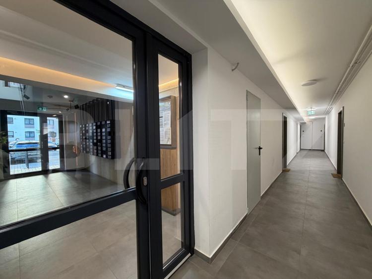 Apartament 2 camere, 60 mp, parcare, zona Tractorul