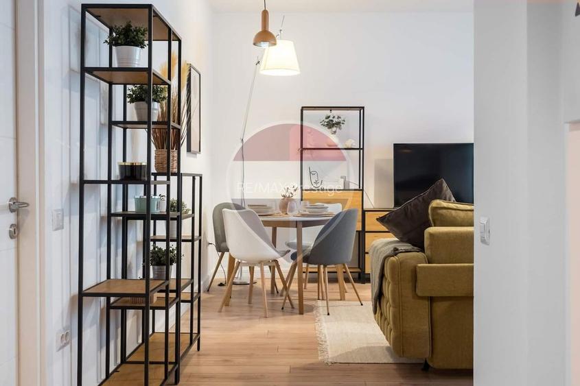 Proprietate speciala/ 12 Apartamente/ de vânzare /Calea Victoriei - 14