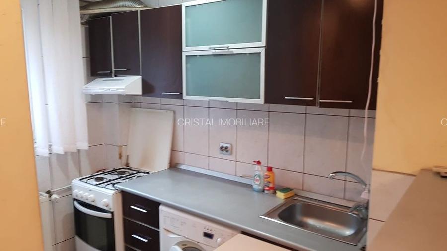 Garsonieră renovata, pet friendly, etaj 1, balcon, aproape metrou Titan - 4