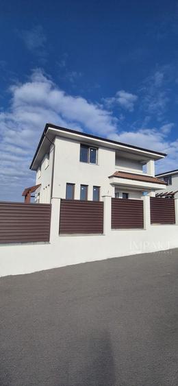 Casa individuala 5 camere Dezmir