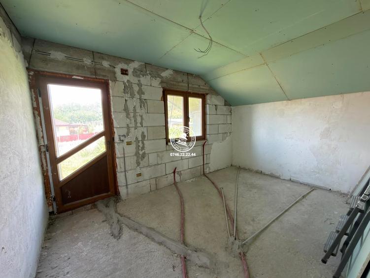 Casa 7 camere de vanzare Holboca