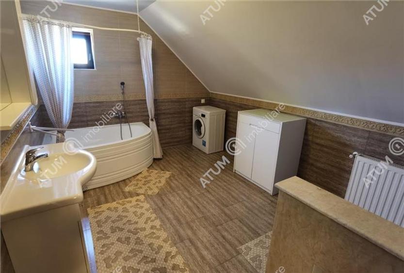 Apartament cu 3 camere decomandate in Sibiu zona Cedonia