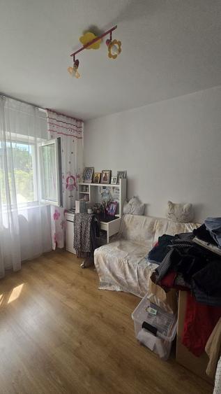 DRISTOR-3 camere, 2 bai, dec, amenajate, bloc 1985, 139.000euro