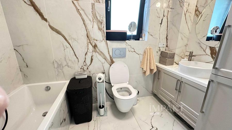 Apartament lux cu 3 camere 75mp cu grădină proprie in Bună Ziua