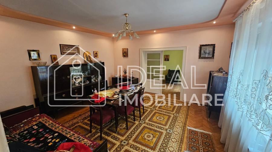 Proprietate unică cu 2 case și garaj, teren 720 mp – zona Terezian