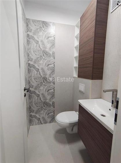 Oferta Rara - Parc - Copou - Apartament 4 camere cu garaj si boxa - 8