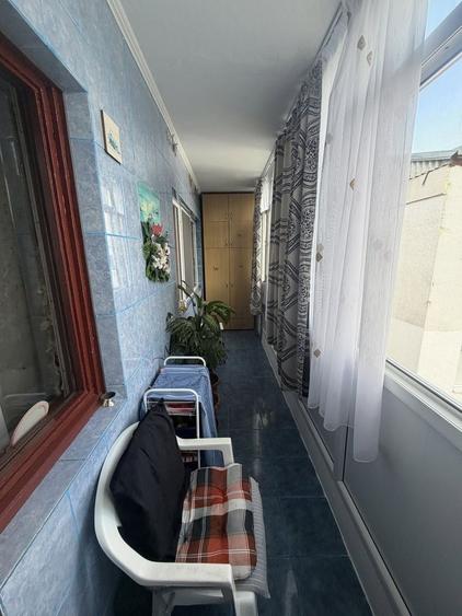 De vânzare apartament 2 camere decomandat 57 mp zona Radu Negru