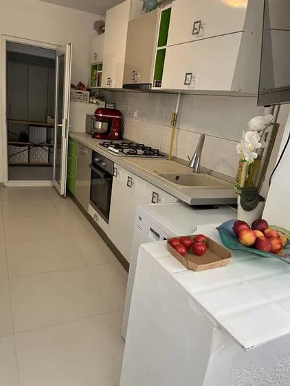Apartament 3 camere, 82 mp, Str. Victoriei – Modern, 2 Băi, 2 Balcoane