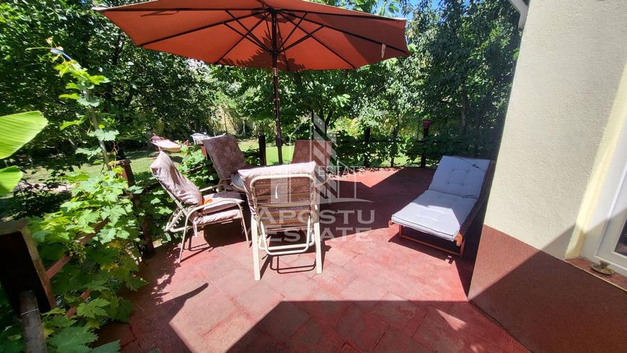 Casa individuala,4 camere,2 bai,garaj,Calea Aradului - 17