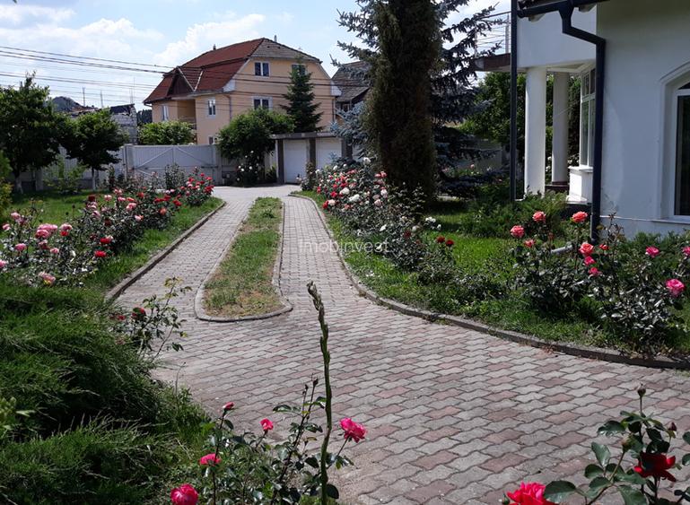 Vand casa lux,tip vila,Sangeorgiu de Mures,zona Apollo ,teren generos de 2200 mp - 8