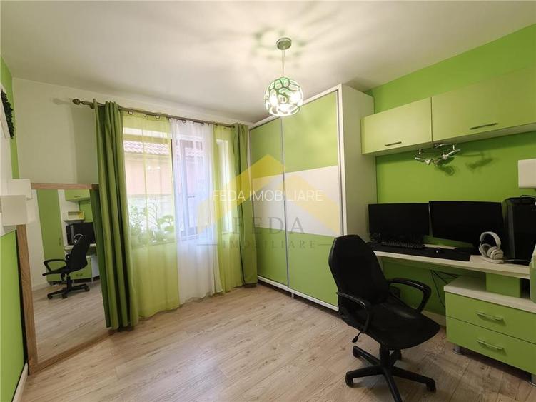 Apartament 3 camere de vanzare zona Bujac bloc NOU - 5