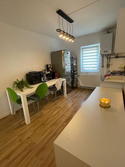 Apartament cu 3 camere, Zorilor, zona Parcul Iuliu Prodan.